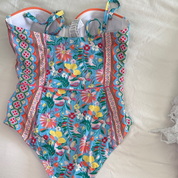 Boden Rhodes Cup Size Swimsuit Floral Multicolor Women's One Piece Swimsuit - Picture 3 of 8